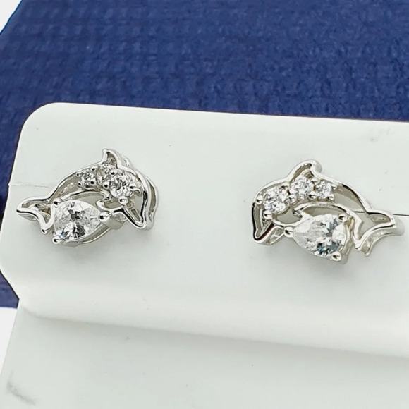 ✓ Accept offer | Jewelry | 925 Sterling Silver Cz Stud  \